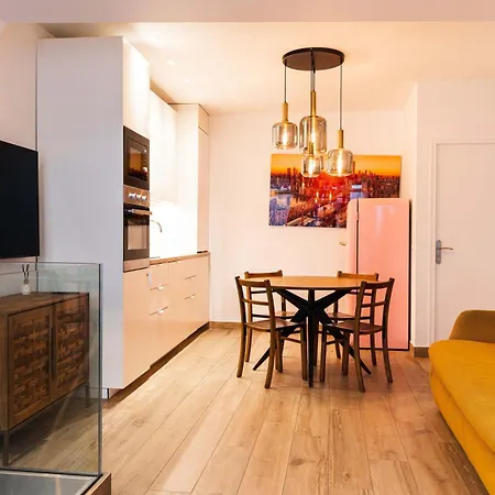 Loft 1 Bedroom Marais, Notre Dame Ac By Lcc Agency * Parigi